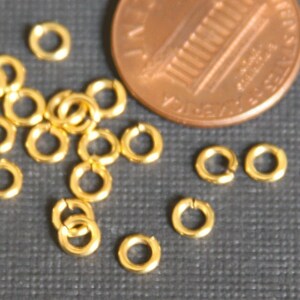 200 pcs  Gold plated jumprings 4mm