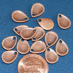50 stuks antiek koperen druppel van 8 x 11 mm