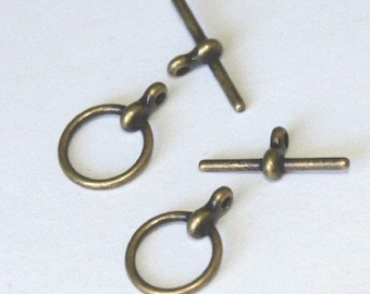 100 sets  Antiqued Brass Toggle clasps