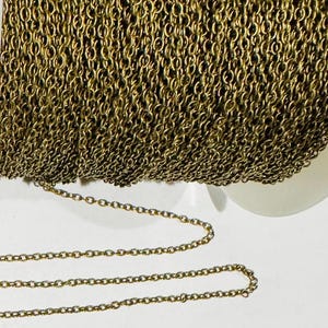 100 ft  Antiqued Brass chain round cable chain 2X2.5mm - darker antique bronze  color