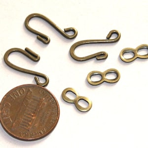 90 sets of Antique brass clasp flat  hook and eye clasps  18X9mm