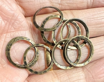 15 pcs  Antiqued Brass hammered circle link 16mm