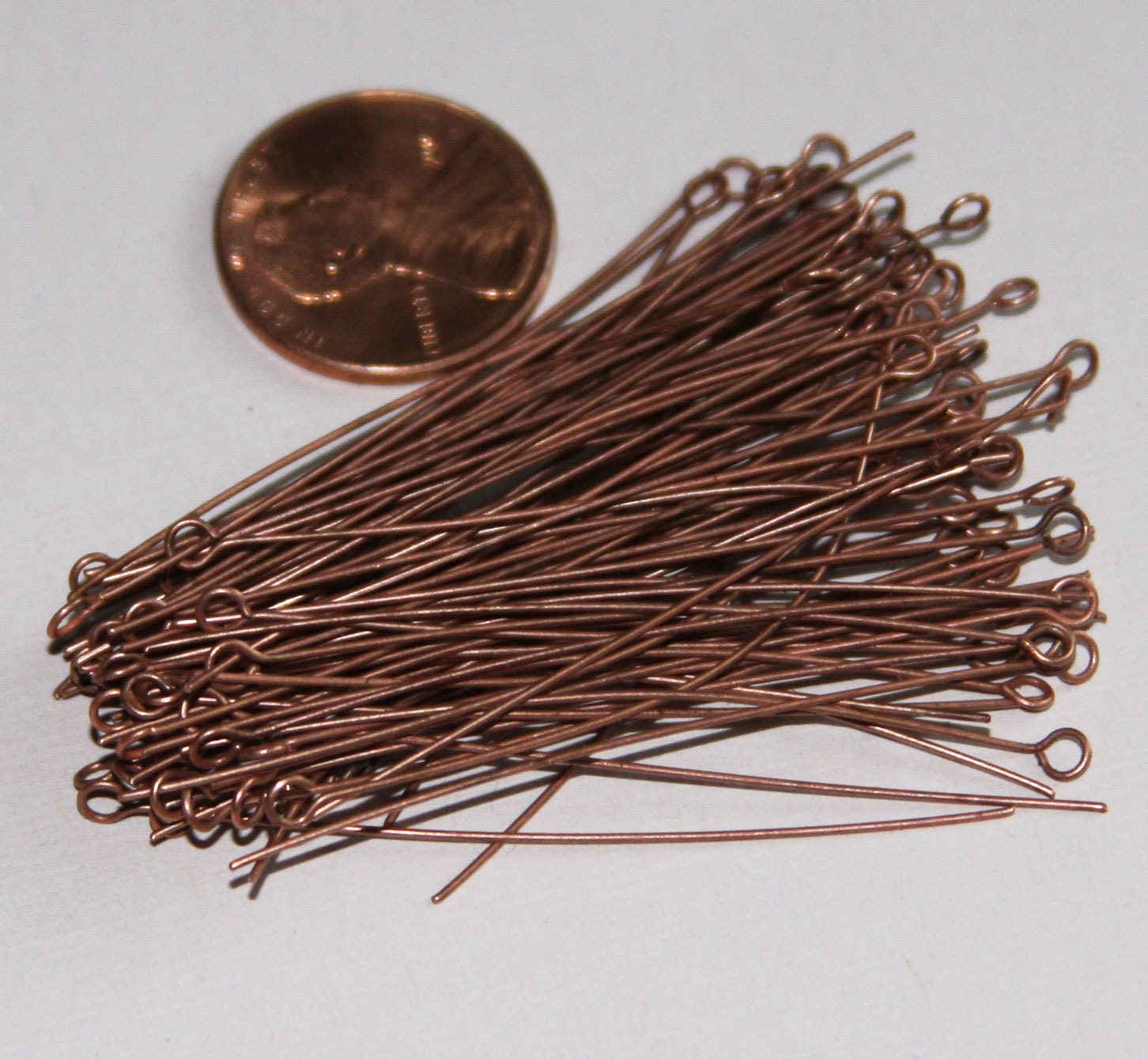 100 szt. antycznych miedzianych szpilek oczkowych - 2 cale długości - 24 gauge