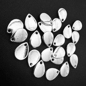 50 pcs  Silver plated teardrop  8x11mm