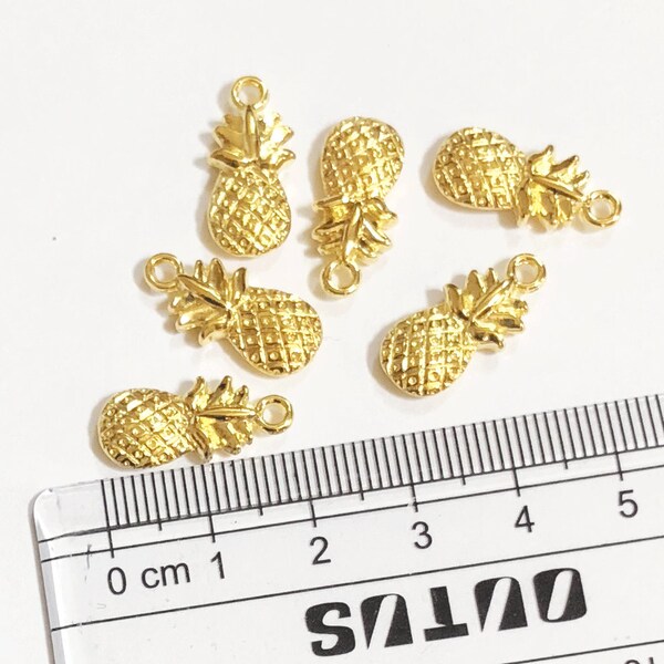 Bulk 100 Gold  pineapple charms, double sided flat pineapple charms, bulk pineapple pendant