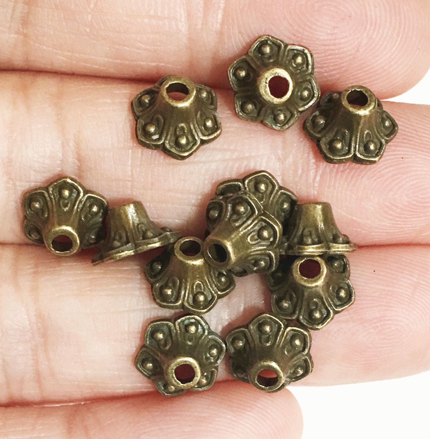 50 Antiqued bronze bell flower dotted bead caps 9mm