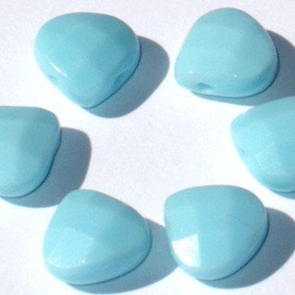 6 pcs of Turquoise Quartz faceted heart Briolette beads 10X10mm