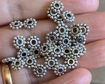 100 pcs  antique Silver flower Daisy  spacer 6mm