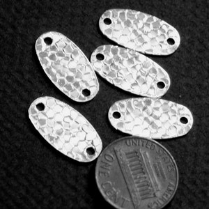 50 pcs  Silver  plated hammered Oval links 19x10mm