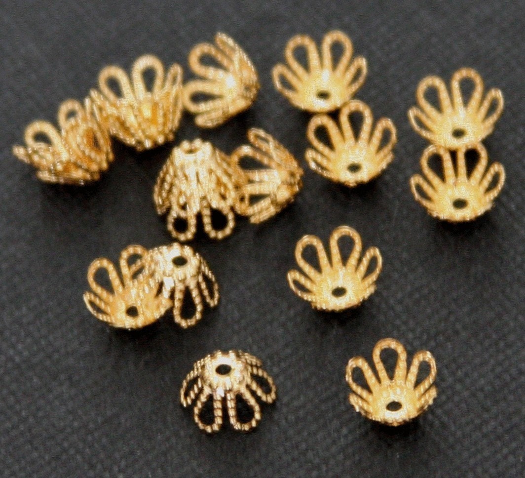 100 pcs  gold color  flower beadcap 7mm