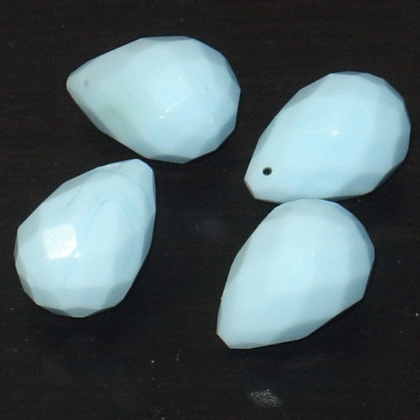 4 pcs ----------Light Turquoise quartz glass faceted briolette 13X18mm