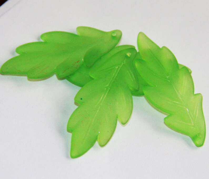 38 Pcs Frosted Acrylic Leaf Drops 43x17mm Green Etsy