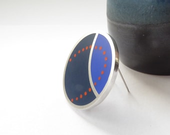 Modern Blue Resin Brooch - Handmade Circular Lapel Pin in Silver - Curve Lapel Pin