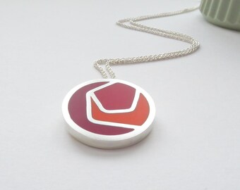 Rote Rose Anhänger: Resin und 925er Silber, Jugendstil Kette