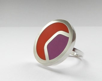 Round Orange & Pink Abstract Cocktail Ring Handmade in Silver and Resin - Round Colourblock Ring