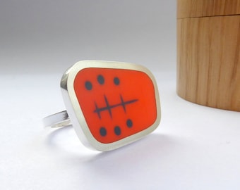 Orange Resin Cocktail Ring: Sterling Silver Mid-Century Modern Atomic Ring