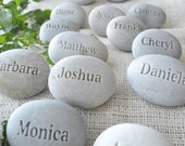 Bridal party gifts - place setting and wedding favors , personalized guest gifts - Set of 10 engraved stones - Unique wedding favor