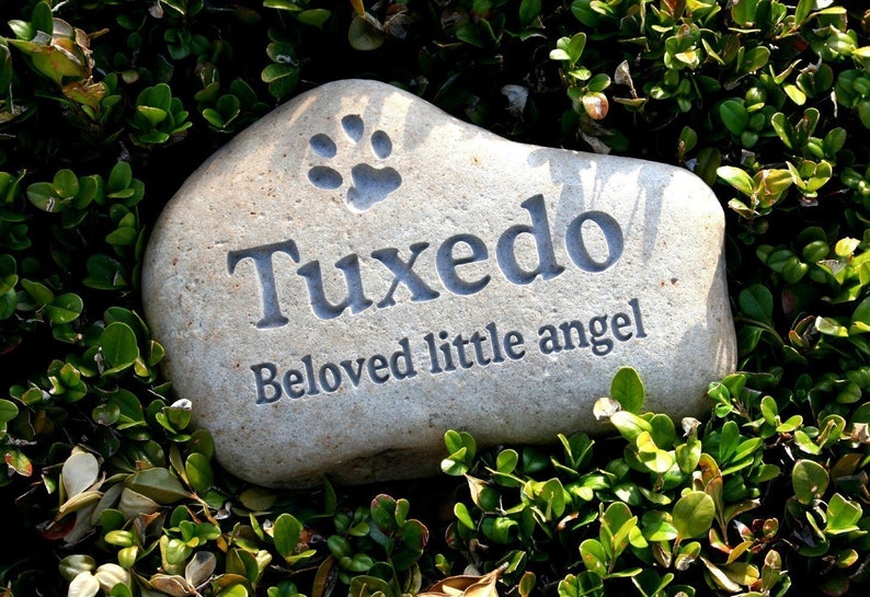 Pet memorial stone Custom Engraved Pet loss gift