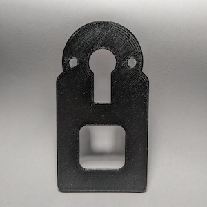 Adapter plate for Nuki Smartlock