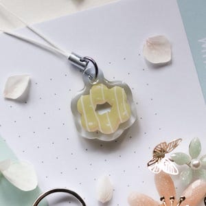 Acrylic Charm with Double-Sided Epoxy Finish | Kawaii, Phone & Bag Accessories imagem 3