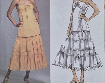 Motif Donna Karan Vogue, haut dos nu et jupe à volants,