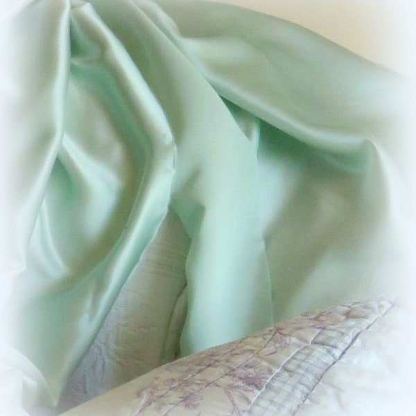 54" Wide Pale Pistachio Mint Green Lingerie Light Weight Crepe Back Satin Charmeuse 100% Silk Sold By The Yard