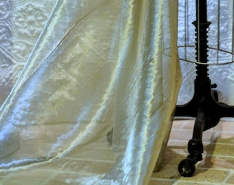 42" Iridescent Metallic Silk Organza, Light Olive Green And Silver, Sold By The Yard