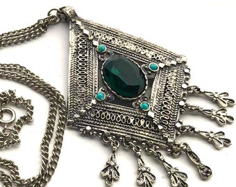 Bali Style Diamond Shape Dangles Gift for Her 26 In Vintage Filigree Facet Emerald Glass Jewel Turquoise Cab Pendant Necklace