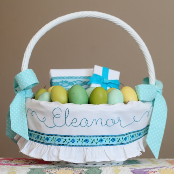 Items similar to Personalized Easter Basket, White Ruffle Easter basket