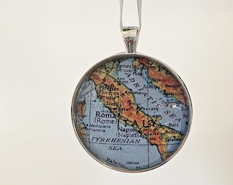 Christmas Ornament, Rome Italy, Vintage map Ornament, Italy, Florence, gift for traveler, map gift, unique ornament, souvenir, lg pendant
