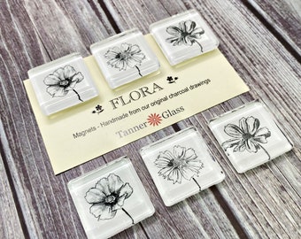 Flora Magnet set. Hand drawn flower image, botanical glass magnets, fridge magnets, gift for gardener, Flower magnets, botanical gift
