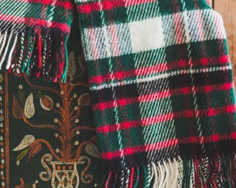 Wool Throw Blanket with Fringes in Tartan Check Green and Red - 51x83 inches (130x210 cm), 100% Organic Pure Wool Blanket, Cozy Wool Throw