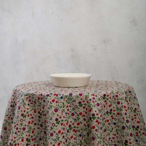 Round linen tablecloth. Circle table cloth. Custom size tablecloth. Floral dining table cloth. Decoration for Wedding, Anniversaries