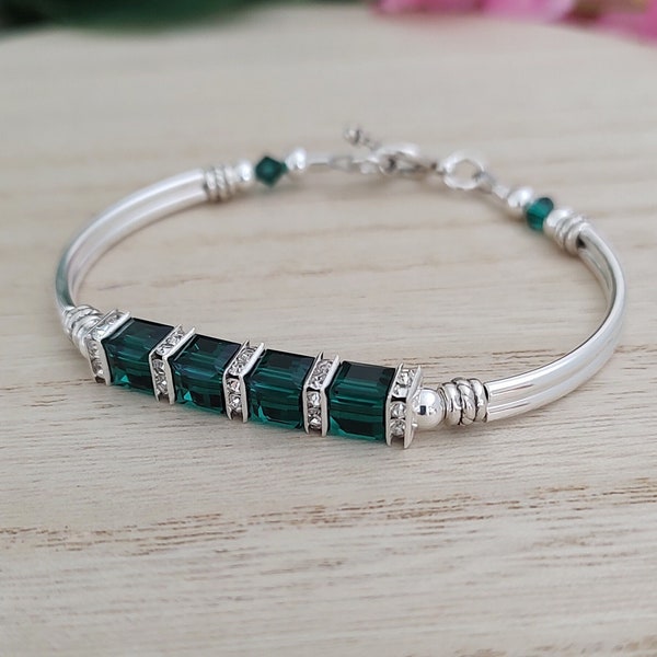 May Birthstone Bracelet Emerald Birthstone Jewelry Personalized Emerald Bracelet Jewelry For New Mom Gift For Her Emerald Jewelry Bracelet