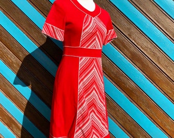 Vintage 60s/70s Striped Dress - Chevron Pattern Dress