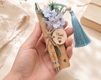 Set da scrittura in legno personalizzato, penna e segnalibro con incisione personalizzata, regalo per ringraziare gli insegnanti, regalo di ringraziamento per avermi aiutato a crescere, confezione regalo.