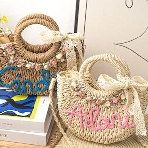 Elegante Brautjungfer Strandtasche - Personalisierter Stroh-Handgeschenkkorb für Hochzeitsfeier & Bachelorette-Gastgeschenke, kundenspezifischer Handgeschenkkorb