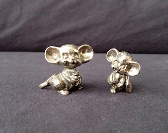 Pewter Figurines/set