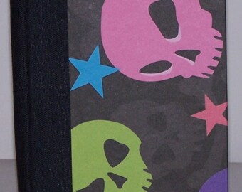 blank skull book with hot pink pages