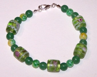 small and pretty green glass and jade bracelet