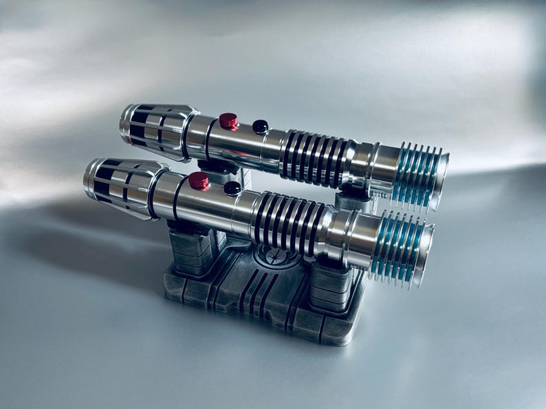 Double Lightsaber Display Stand - Choose Your Design image 5
