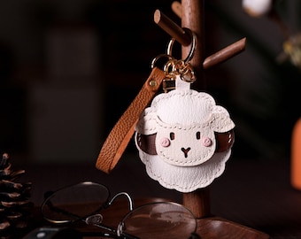 Customized small sheep leather die-cut, cute car keychain, handmade DIY material kit, small sheep finished key ring, Gift for her