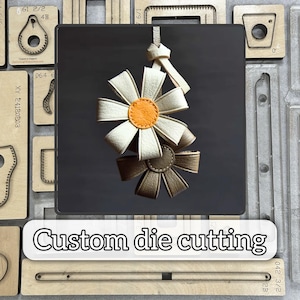 Strumento di punzonatura per portachiavi a forma di margherita fai da te / Coltello per cuoio personalizzato di alta qualità per ciondolo a forma di margherita / Set di utensili da taglio per coltelli in acciaio e metallo fatti a mano