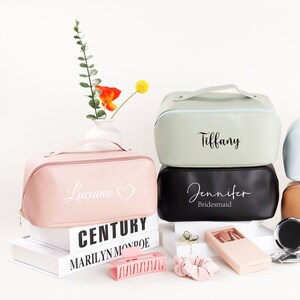 Personalisierte Monogramm Kosmetiktasche, Monogramm Make-up Tasche, Brautjungfer Geschenk, Geschenke für die Brautparty, Kulturtasche mit Reißverschluss, Geschenke