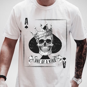 Einzigartiges Comfort Colors Shirt, Skeleton King Queen Shirt, Spielkarten-Grafik-T-Shirt, Ace Of Spades Shirt, trendige Grafik, Geschenk für ihn