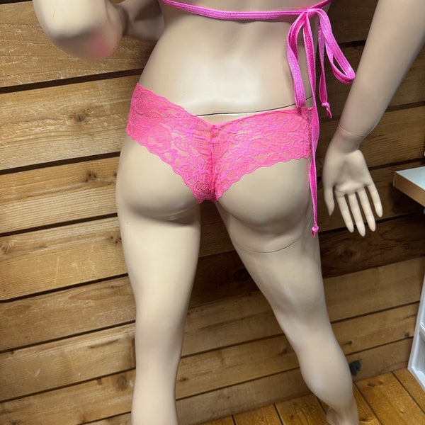 Hot pink lace thong, micro