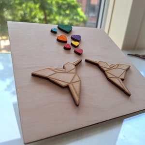 Inviti personalizzati per matrimonio arcobaleno per matrimonio nella foresta, festa di fidanzamento lesbica, biglietto di matrimonio gay, biglietto di fidanzamento gay