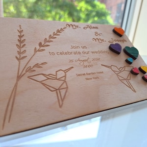 Partecipazione di nozze gay in legno, inviti di nozze personali, inviti di fidanzamento LGBTQ, matrimonio in fienile, partecipazione di nozze nella foresta