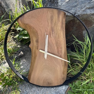 Live Edge Walnut Wall Clock: Modern Wood Art, Silent Clock