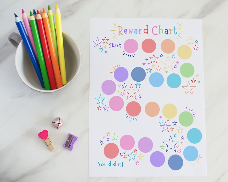 Printable reward chart with stars in rainbow colors